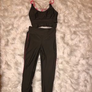 Lanston Sport Green Sports Bra and Leggings